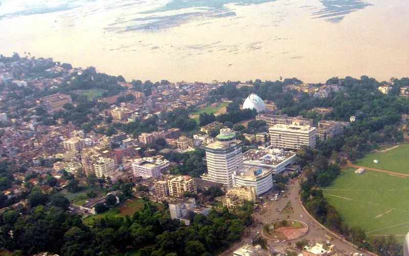 Aerial view of Patna with the flooded Ganga beyond