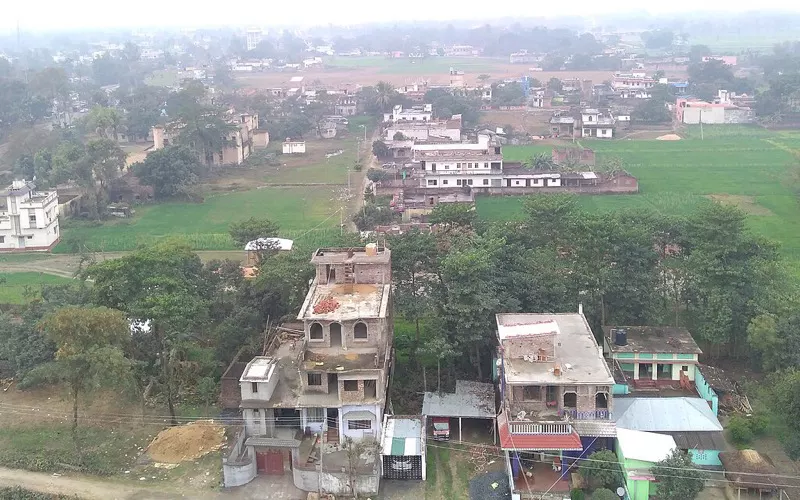 New houses coming up between fields at Singheshwar, Bihar